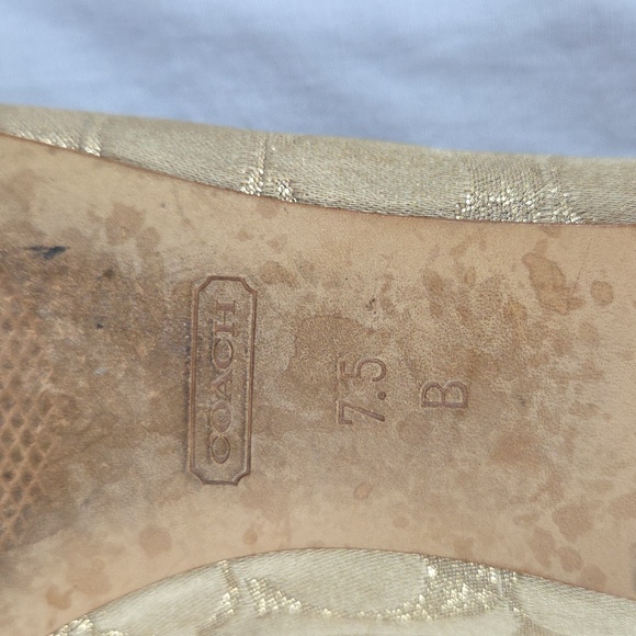 COACH Gold Flats With Bow Size 7.5 7 1/2 - Picture 12 of 15